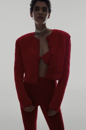_new_shot_01_0049_v3_webmb